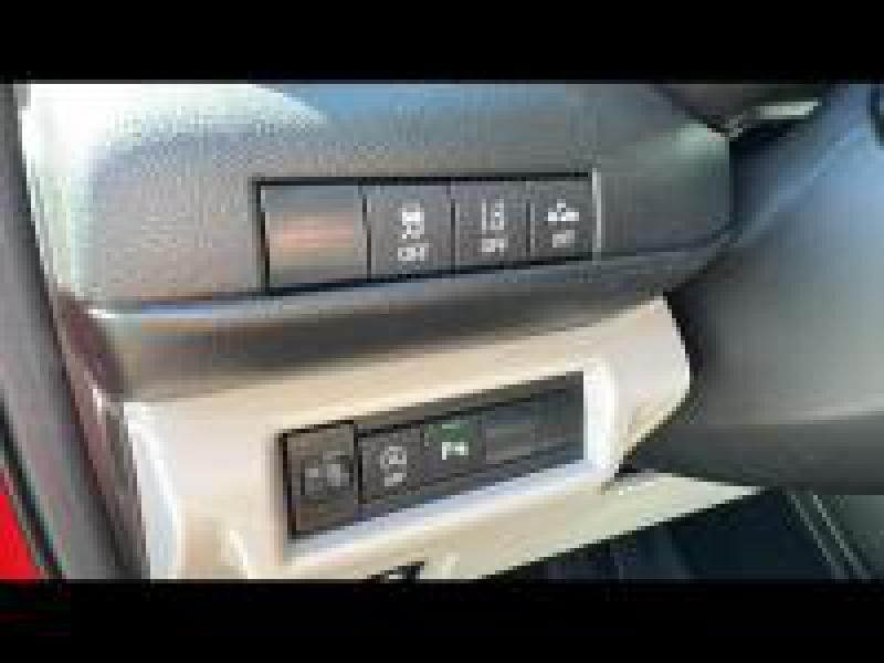 Photo 12 de l’annonce de SUZUKI Swift d’occasion à vendre à BELLERIVE-SUR-ALLIER