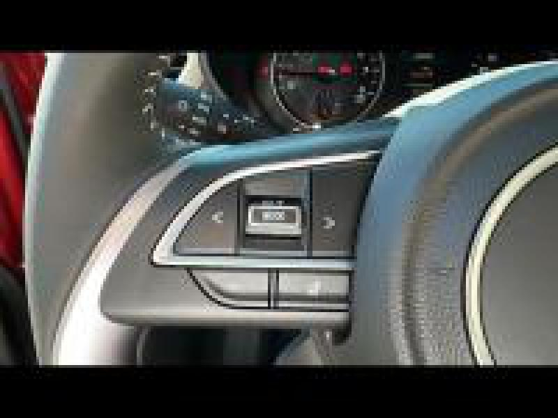 Photo 16 de l’annonce de SUZUKI Swift d’occasion à vendre à BELLERIVE-SUR-ALLIER