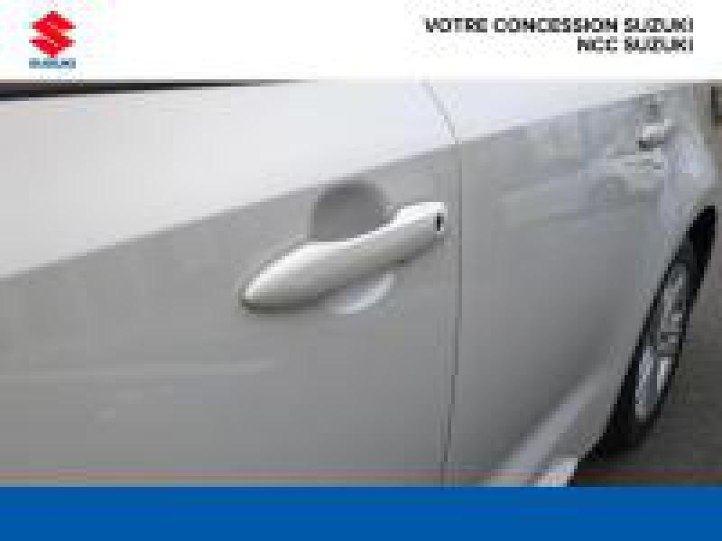 Photo 10 de l’annonce de SUZUKI Swace d’occasion à vendre à BELLERIVE-SUR-ALLIER