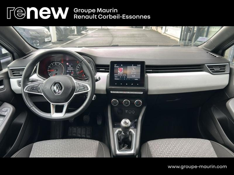 Photo 12 de l’annonce de RENAULT Clio d’occasion à vendre à CORBEIL-ESSONNES
