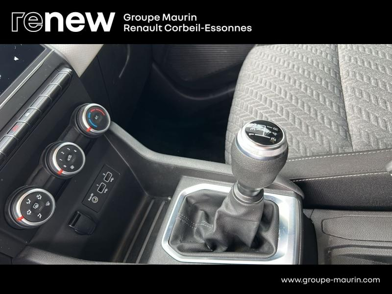 Photo 18 de l’annonce de RENAULT Clio d’occasion à vendre à CORBEIL-ESSONNES