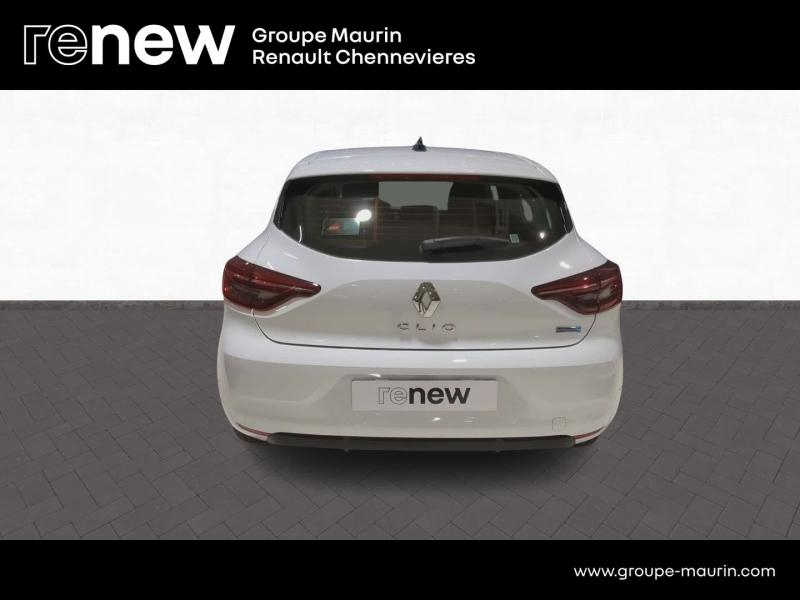 Photo 6 de l’annonce de RENAULT Clio d’occasion à vendre à CHENNEVIÈRES-SUR-MARNE