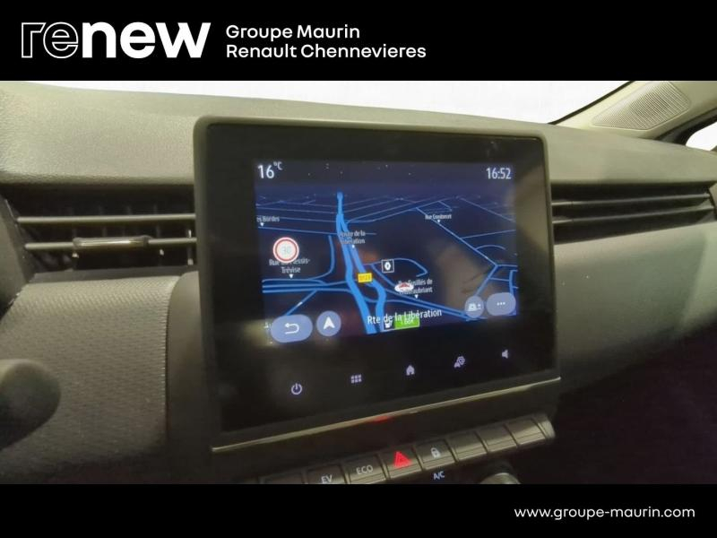 Photo 18 de l’annonce de RENAULT Clio d’occasion à vendre à CHENNEVIÈRES-SUR-MARNE