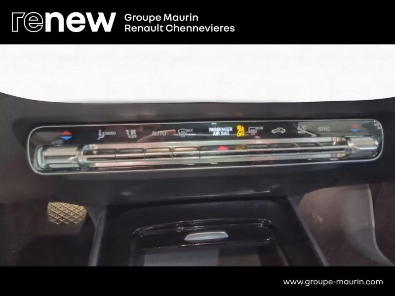 Photo 16 de l’annonce de MERCEDES-BENZ Classe GLA d’occasion à vendre à CHENNEVIÈRES-SUR-MARNE