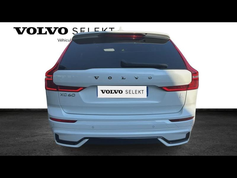 Photo 8 de l’annonce de VOLVO XC60 d’occasion à vendre à AIX-EN-PROVENCE