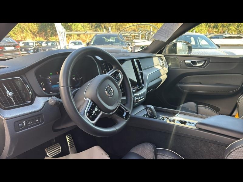 Photo 14 de l’annonce de VOLVO XC60 d’occasion à vendre à AIX-EN-PROVENCE