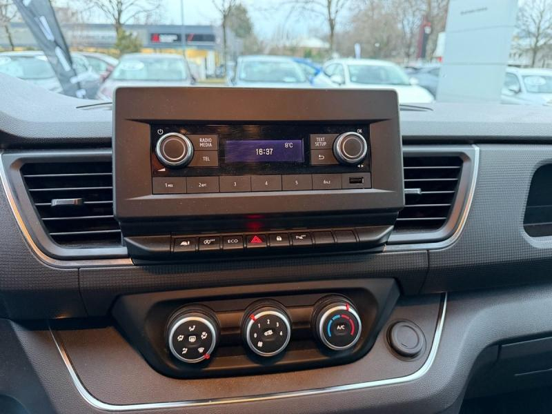 Photo 13 de l’annonce de NISSAN Primastar Fg VUL d’occasion à vendre à GRENOBLE