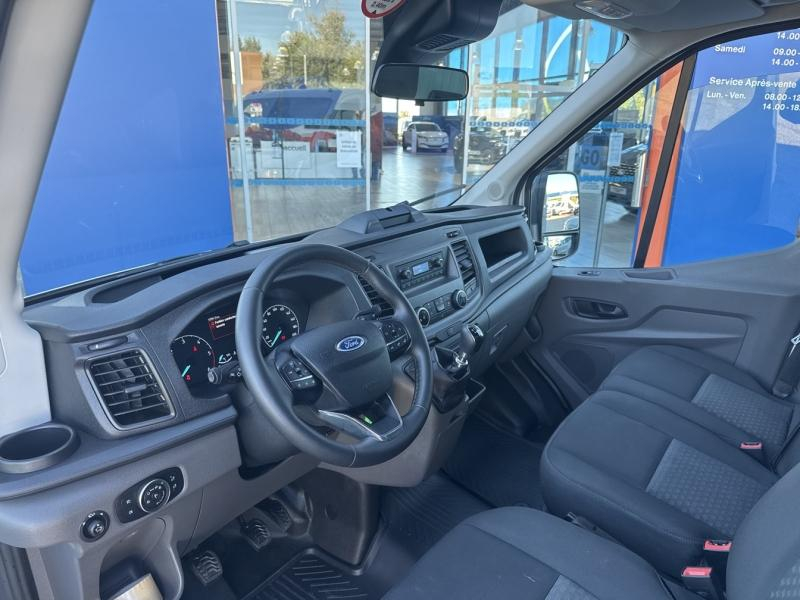 Photo 6 de l’annonce de FORD Transit CCb VUL d’occasion à vendre à VITROLLES