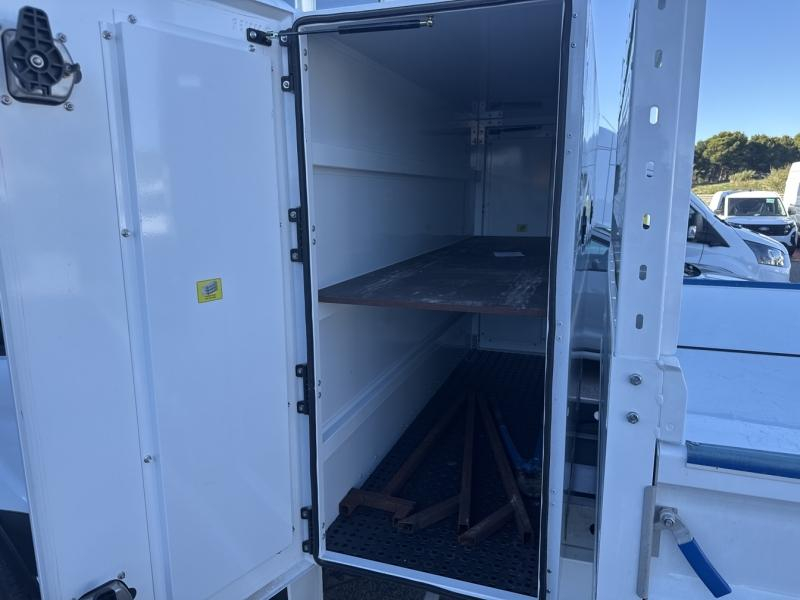 Photo 18 de l’annonce de FORD Transit CCb VUL d’occasion à vendre à VITROLLES