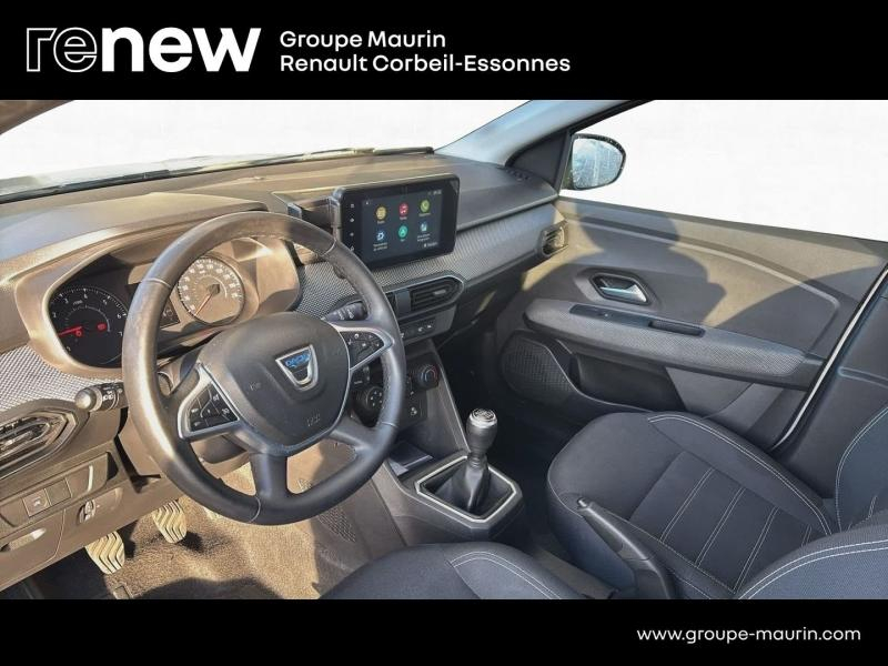 Photo 10 de l’annonce de DACIA Jogger d’occasion à vendre à CORBEIL-ESSONNES