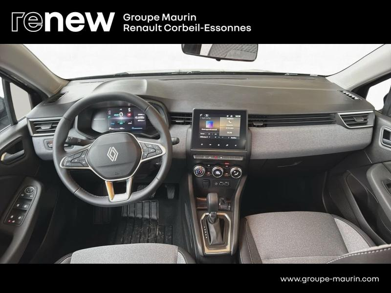 Photo 13 de l’annonce de RENAULT Clio d’occasion à vendre à CORBEIL-ESSONNES