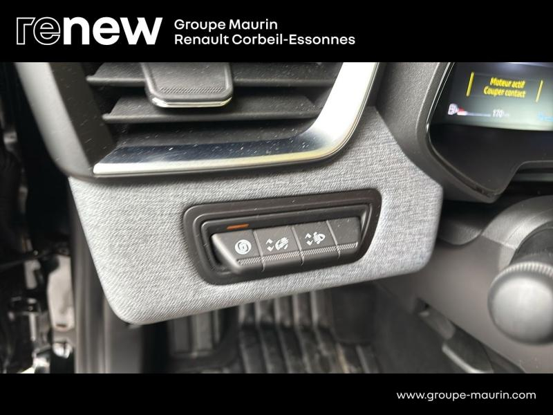 Photo 17 de l’annonce de RENAULT Clio d’occasion à vendre à CORBEIL-ESSONNES