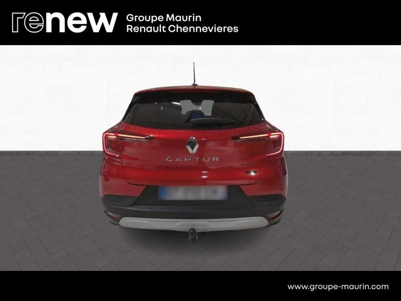 Photo 6 de l’annonce de RENAULT Captur d’occasion à vendre à CHENNEVIÈRES-SUR-MARNE