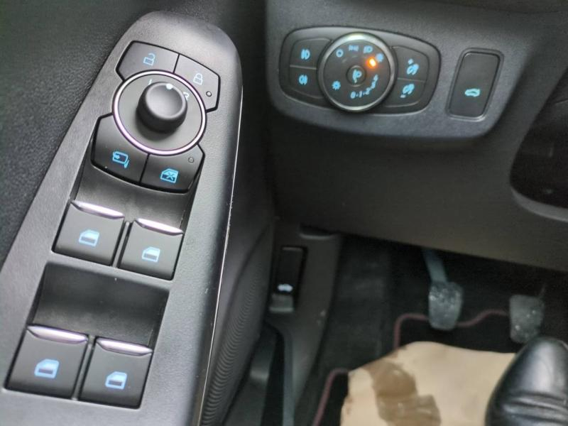 Photo 14 de l’annonce de FORD Puma d’occasion à vendre à NÎMES