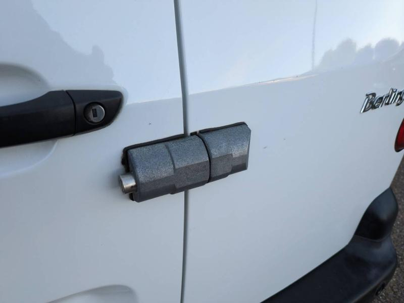 Photo 8 de l’annonce de CITROEN Berlingo d’occasion à vendre à NÎMES