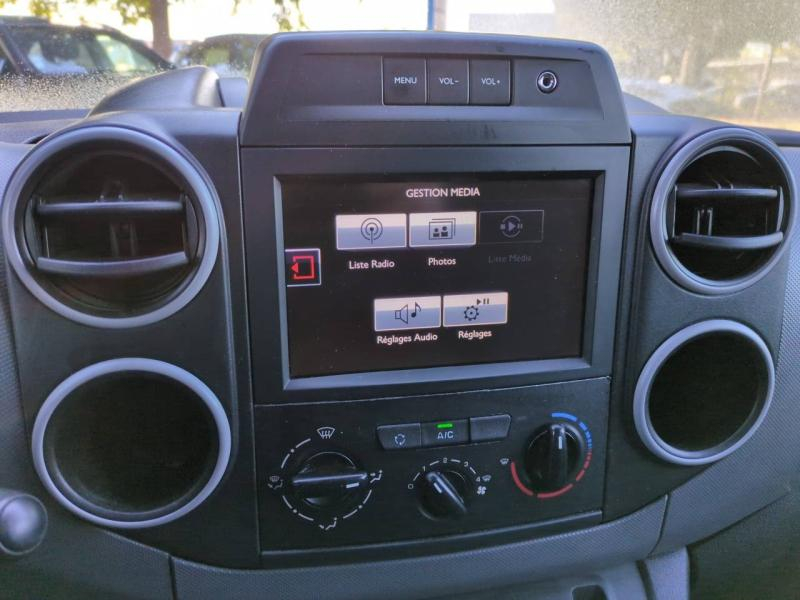 Photo 14 de l’annonce de CITROEN Berlingo d’occasion à vendre à NÎMES