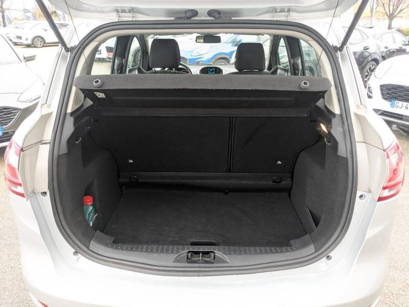 Photo 11 de l’annonce de FORD B-MAX d’occasion à vendre à MARSEILLE