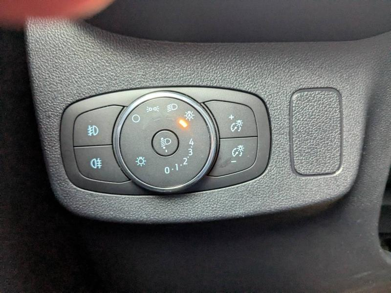 Photo 14 de l’annonce de FORD Puma d’occasion à vendre à MARSEILLE