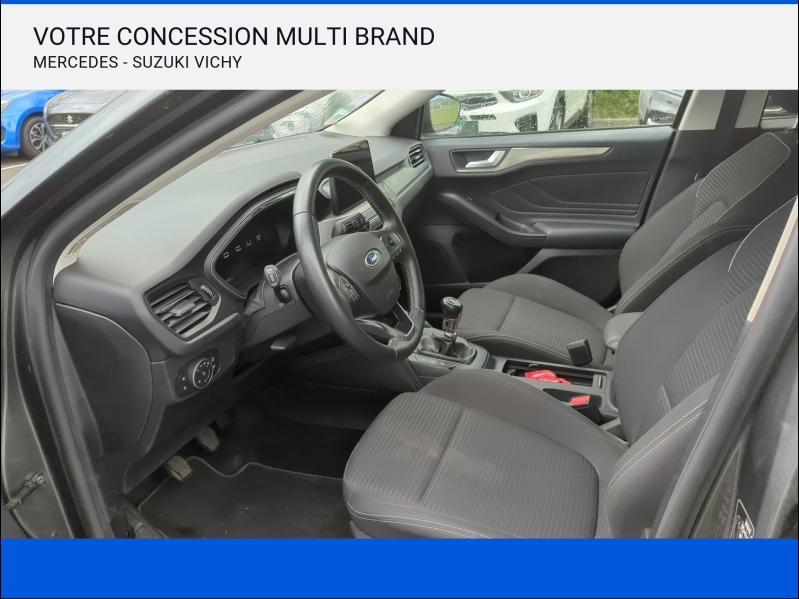 Photo 10 de l’annonce de FORD Focus d’occasion à vendre à BELLERIVE-SUR-ALLIER