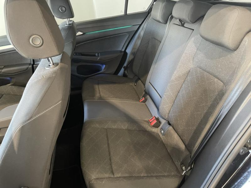 Photo 11 de l’annonce de VOLKSWAGEN Golf d’occasion à vendre à CHENNEVIÈRES-SUR-MARNE