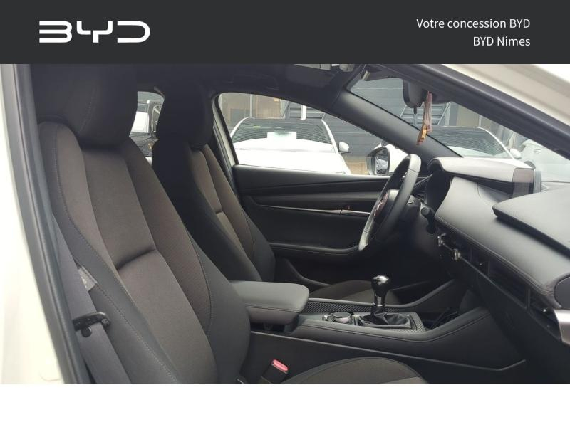 Photo 4 de l’annonce de MAZDA Mazda 3 d’occasion à vendre à NIMES