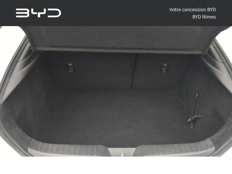 Photo 7 de l’annonce de MAZDA Mazda 3 d’occasion à vendre à NIMES