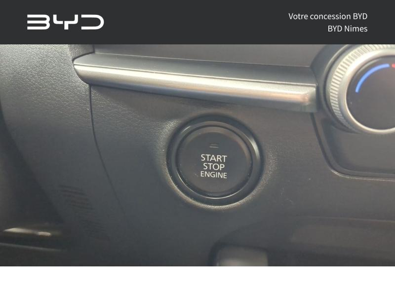 Photo 10 de l’annonce de MAZDA Mazda 3 d’occasion à vendre à NIMES