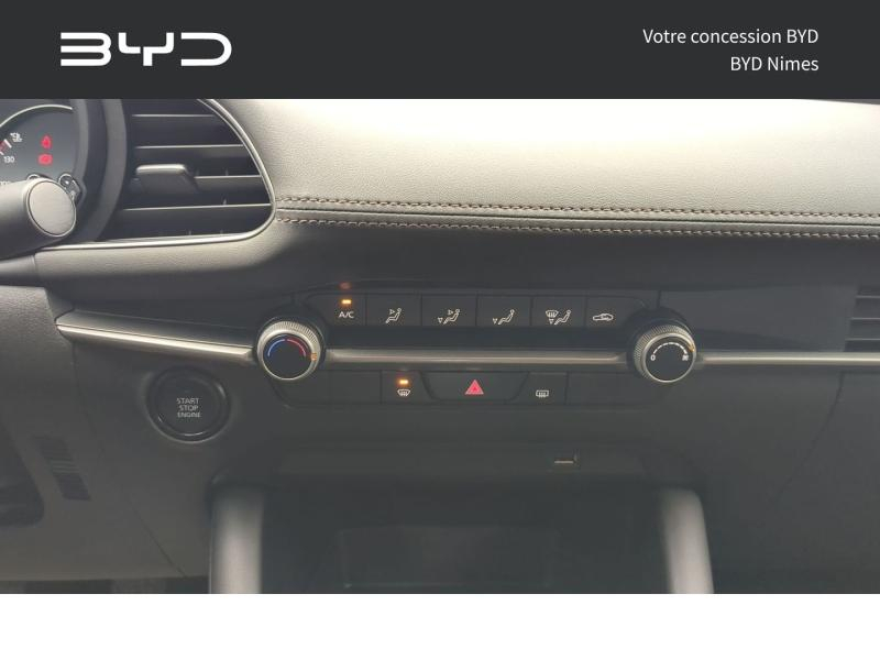 Photo 16 de l’annonce de MAZDA Mazda 3 d’occasion à vendre à NIMES