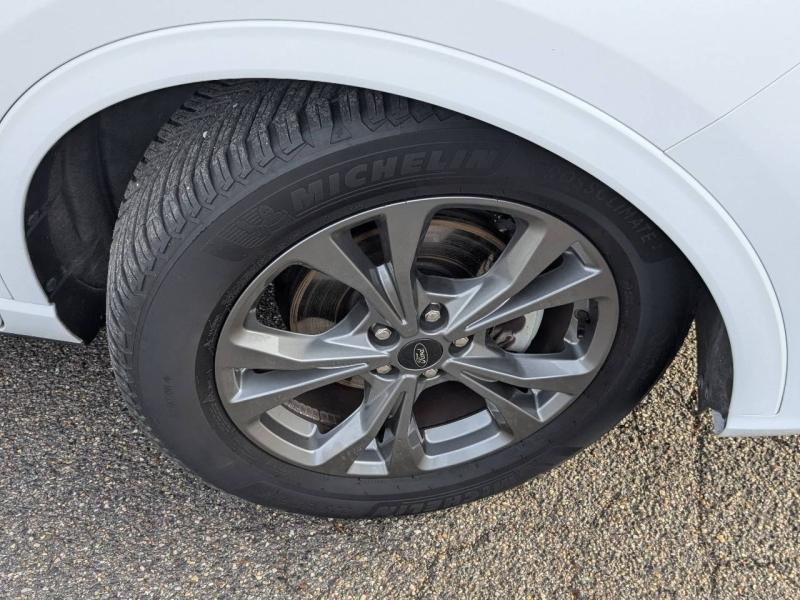 Photo 4 de l’annonce de FORD Kuga d’occasion à vendre à AIX-EN-PROVENCE