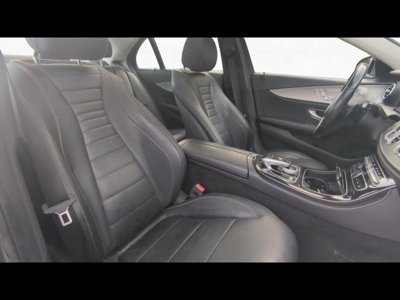 Photo 12 de l’annonce de MERCEDES-BENZ Classe E d’occasion à vendre à NÎMES