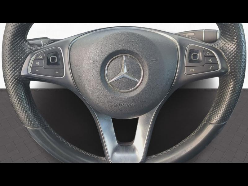 Photo 20 de l’annonce de MERCEDES-BENZ Classe E d’occasion à vendre à NÎMES