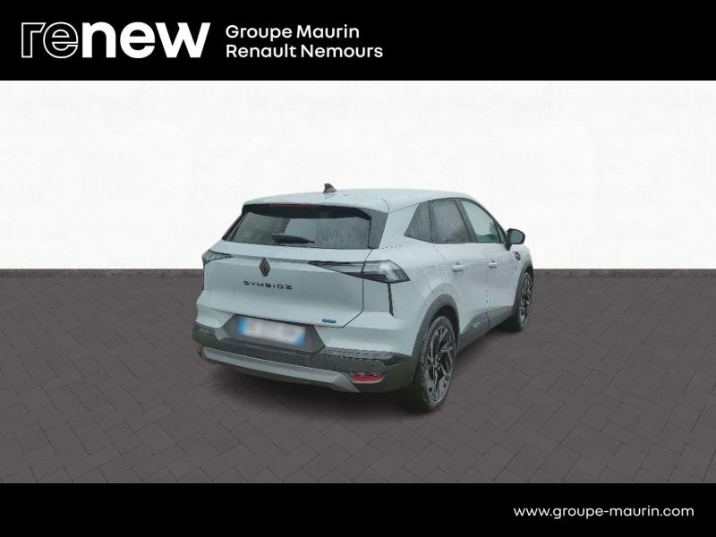 Photo 3 de l’annonce de RENAULT  d’occasion à vendre à SAINT PIERRE LES NEMOURS