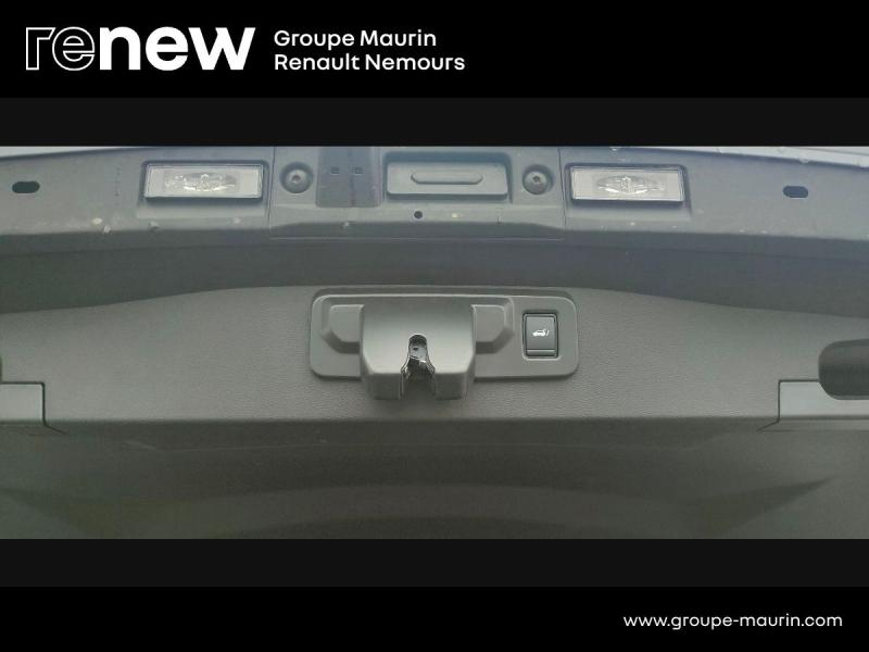 Photo 12 de l’annonce de RENAULT  d’occasion à vendre à SAINT PIERRE LES NEMOURS