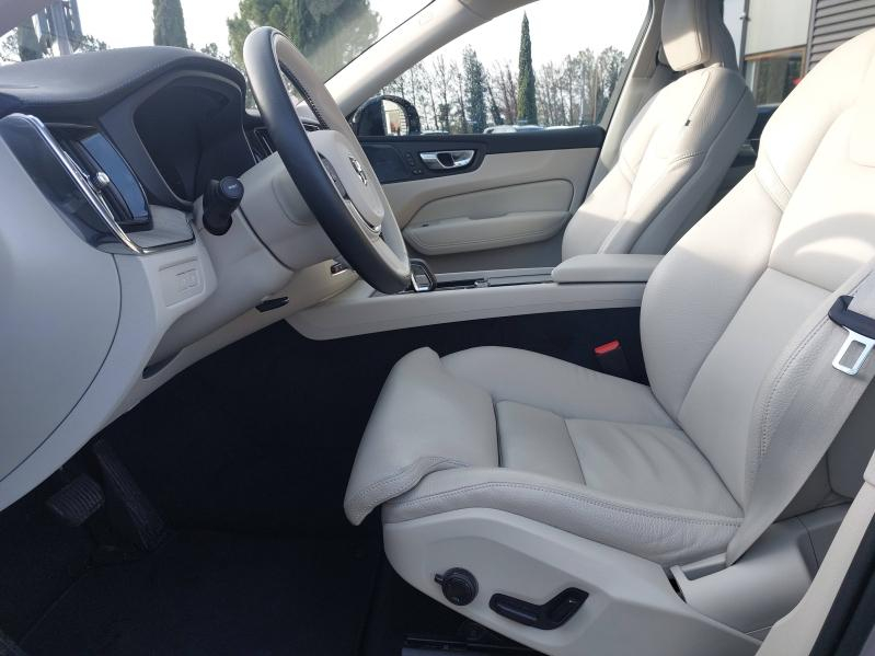 Photo 12 de l’annonce de VOLVO XC60 d’occasion à vendre à AVIGNON