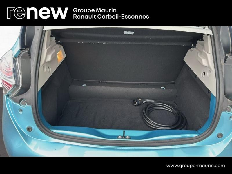 Photo 15 de l’annonce de RENAULT Zoe d’occasion à vendre à CORBEIL-ESSONNES