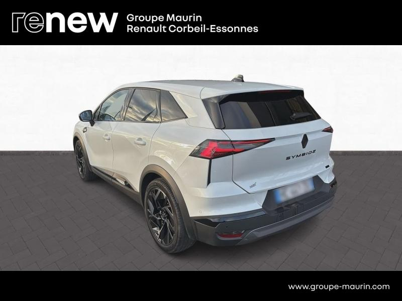 Photo 3 de l’annonce de RENAULT  d’occasion à vendre à CORBEIL-ESSONNES