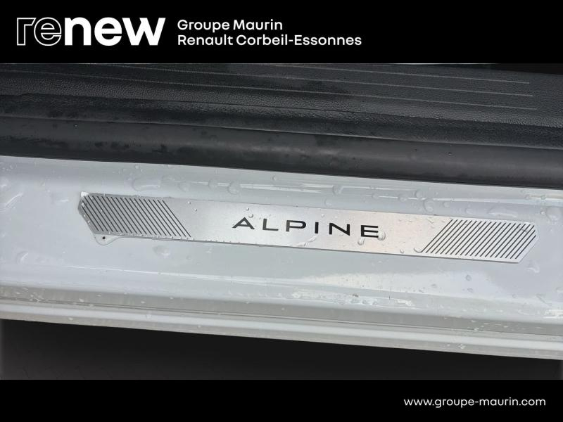 Photo 11 de l’annonce de RENAULT  d’occasion à vendre à CORBEIL-ESSONNES