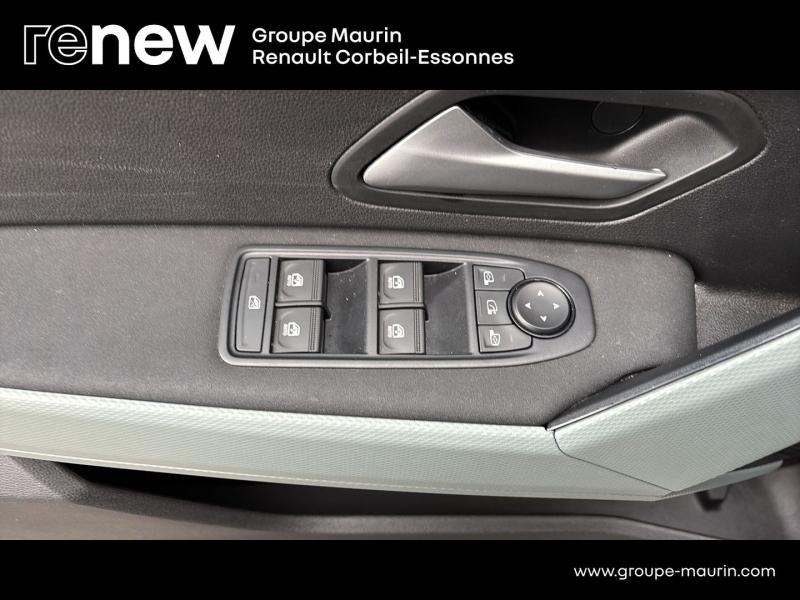 Photo 19 de l’annonce de DACIA Duster d’occasion à vendre à CORBEIL-ESSONNES