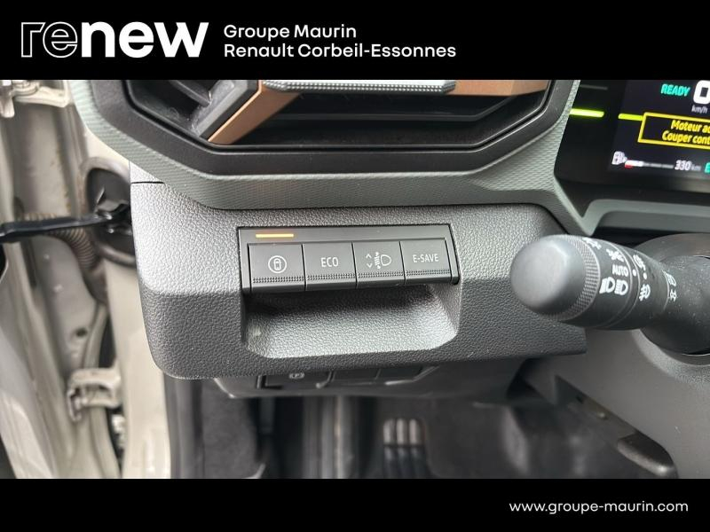 Photo 20 de l’annonce de DACIA Duster d’occasion à vendre à CORBEIL-ESSONNES