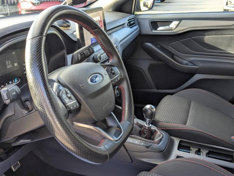 Photo 12 de l’annonce de FORD Focus d’occasion à vendre à AIX-EN-PROVENCE