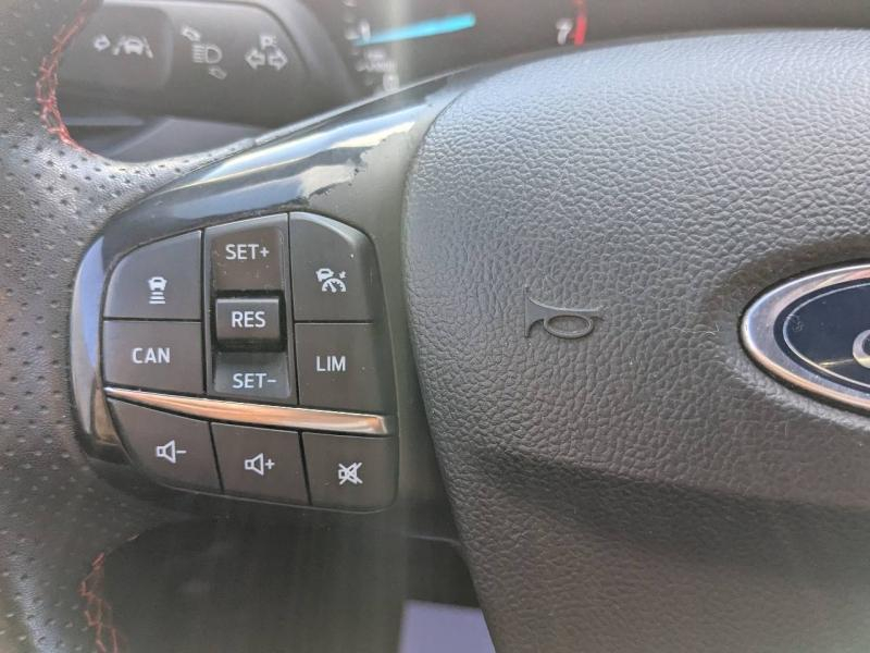 Photo 15 de l’annonce de FORD Focus d’occasion à vendre à AIX-EN-PROVENCE