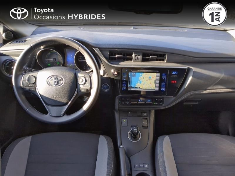 Photo 8 de l’annonce de TOYOTA Auris d’occasion à vendre à ARLES
