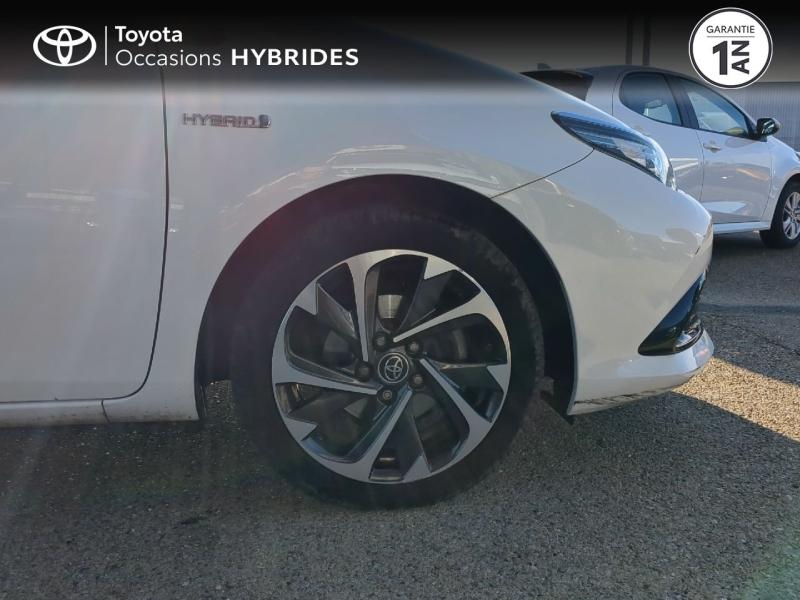 Photo 16 de l’annonce de TOYOTA Auris d’occasion à vendre à ARLES