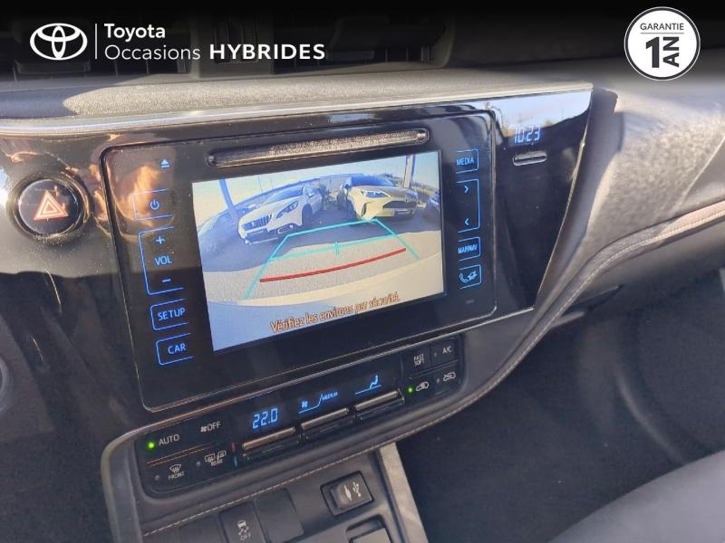 Photo 19 de l’annonce de TOYOTA Auris d’occasion à vendre à ARLES