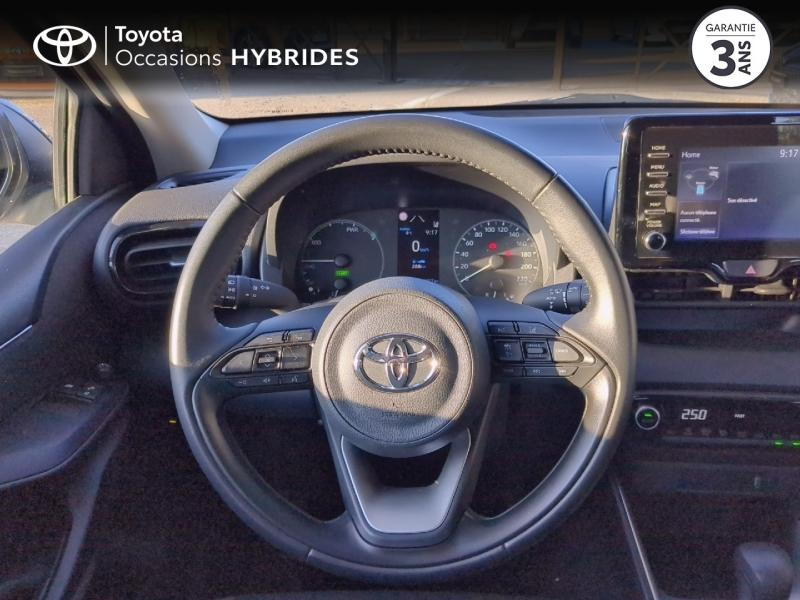 Photo 9 de l’annonce de TOYOTA Yaris d’occasion à vendre à ARLES