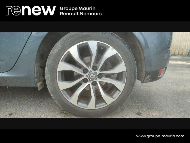 Photo 9 de l’annonce de RENAULT Megane d’occasion à vendre à SAINT PIERRE LES NEMOURS