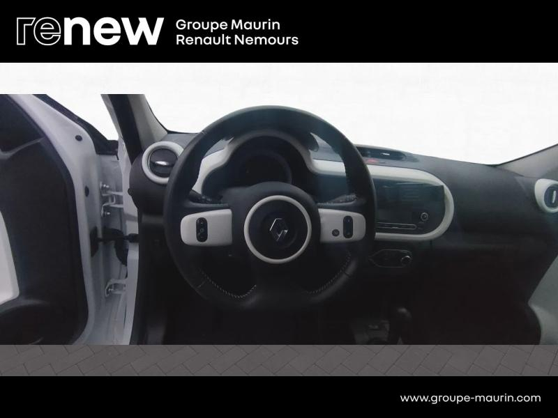 Photo 18 de l’annonce de RENAULT Twingo d’occasion à vendre à SAINT PIERRE LES NEMOURS