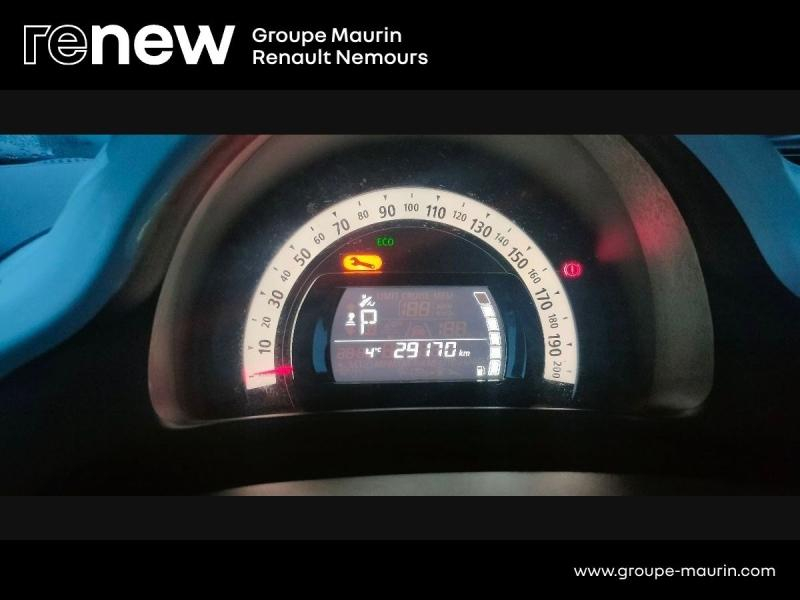 Photo 19 de l’annonce de RENAULT Twingo d’occasion à vendre à SAINT PIERRE LES NEMOURS
