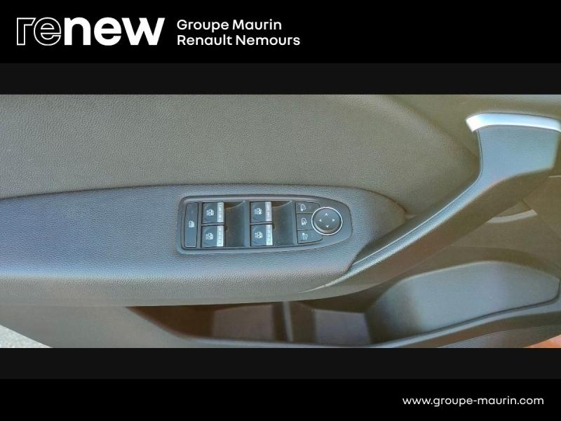 Photo 18 de l’annonce de RENAULT Captur d’occasion à vendre à SAINT PIERRE LES NEMOURS