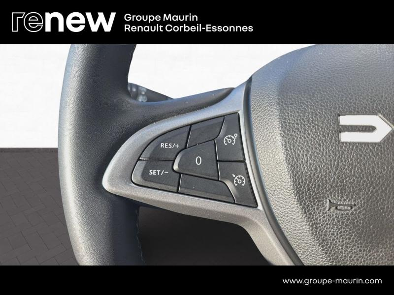 Photo 19 de l’annonce de DACIA Duster d’occasion à vendre à CORBEIL-ESSONNES